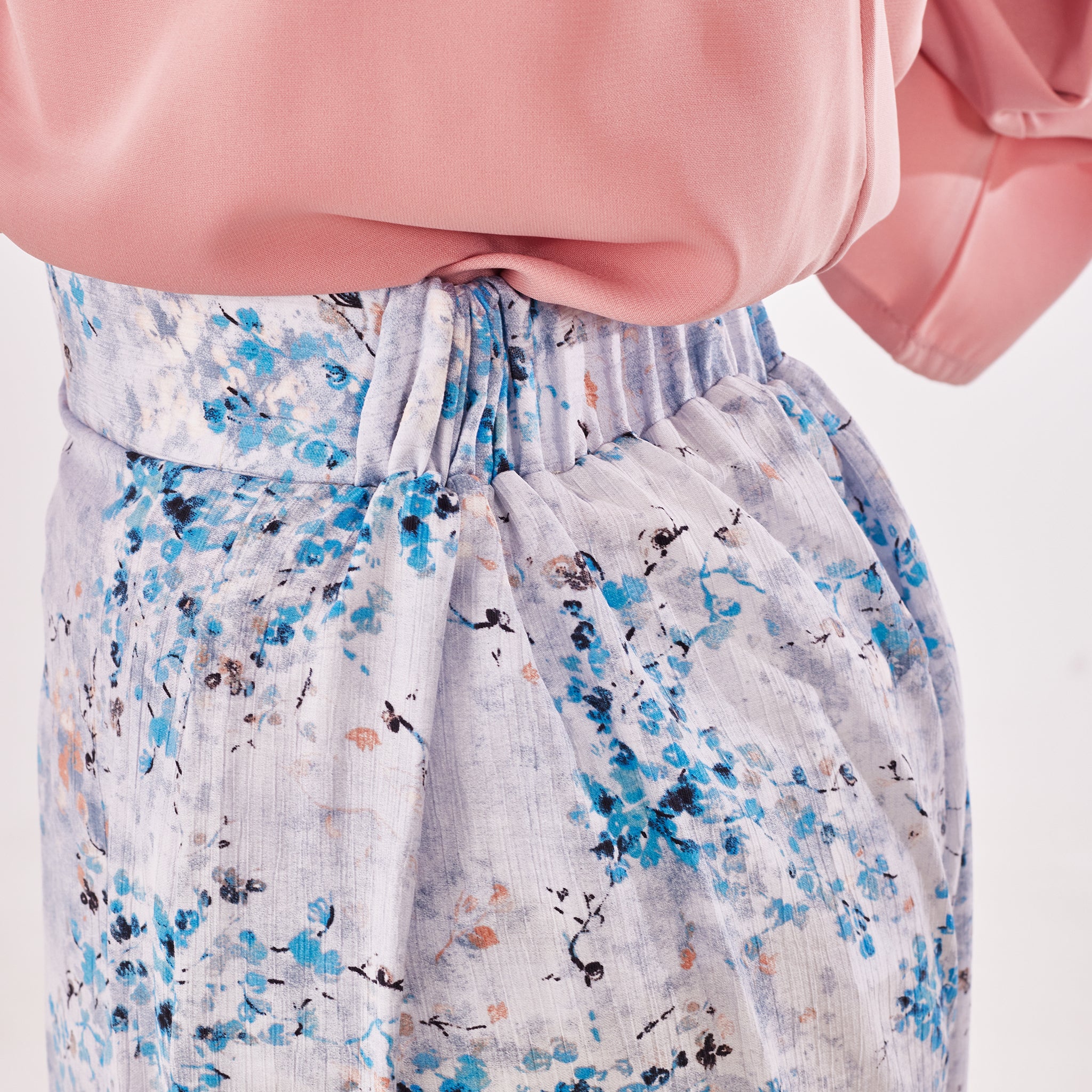 Blooming Linen Wide-Leg Pants